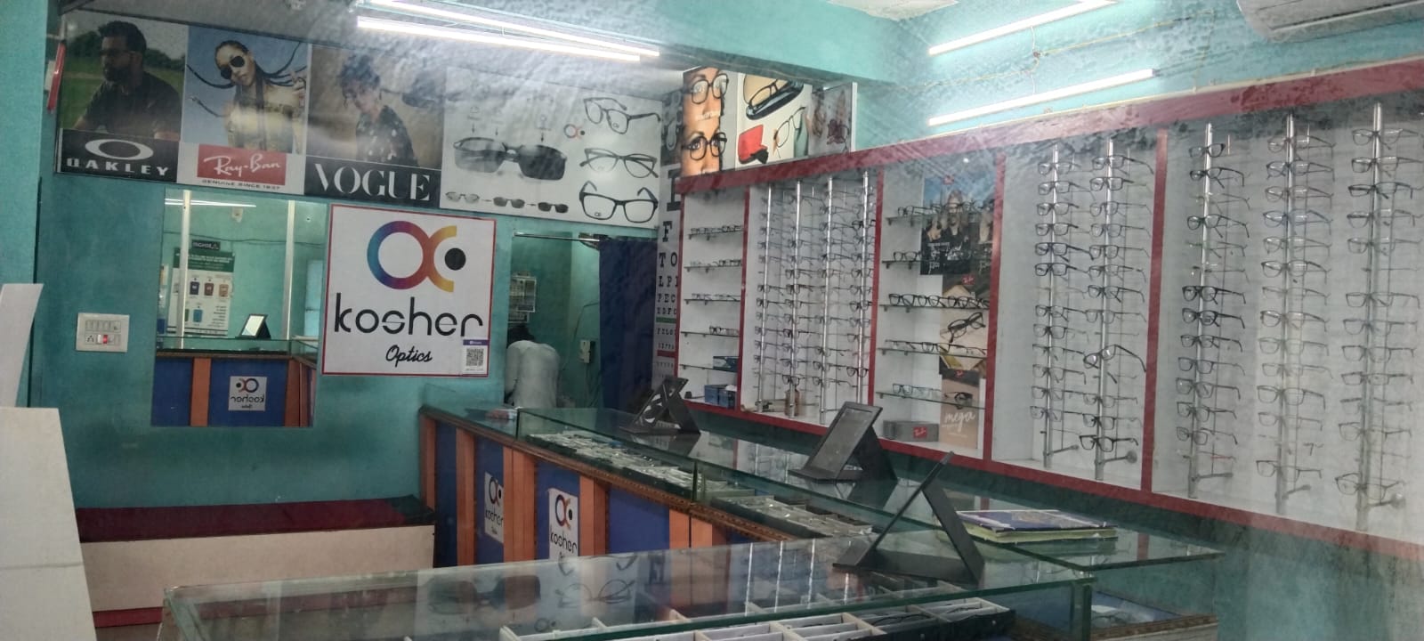 Store 13